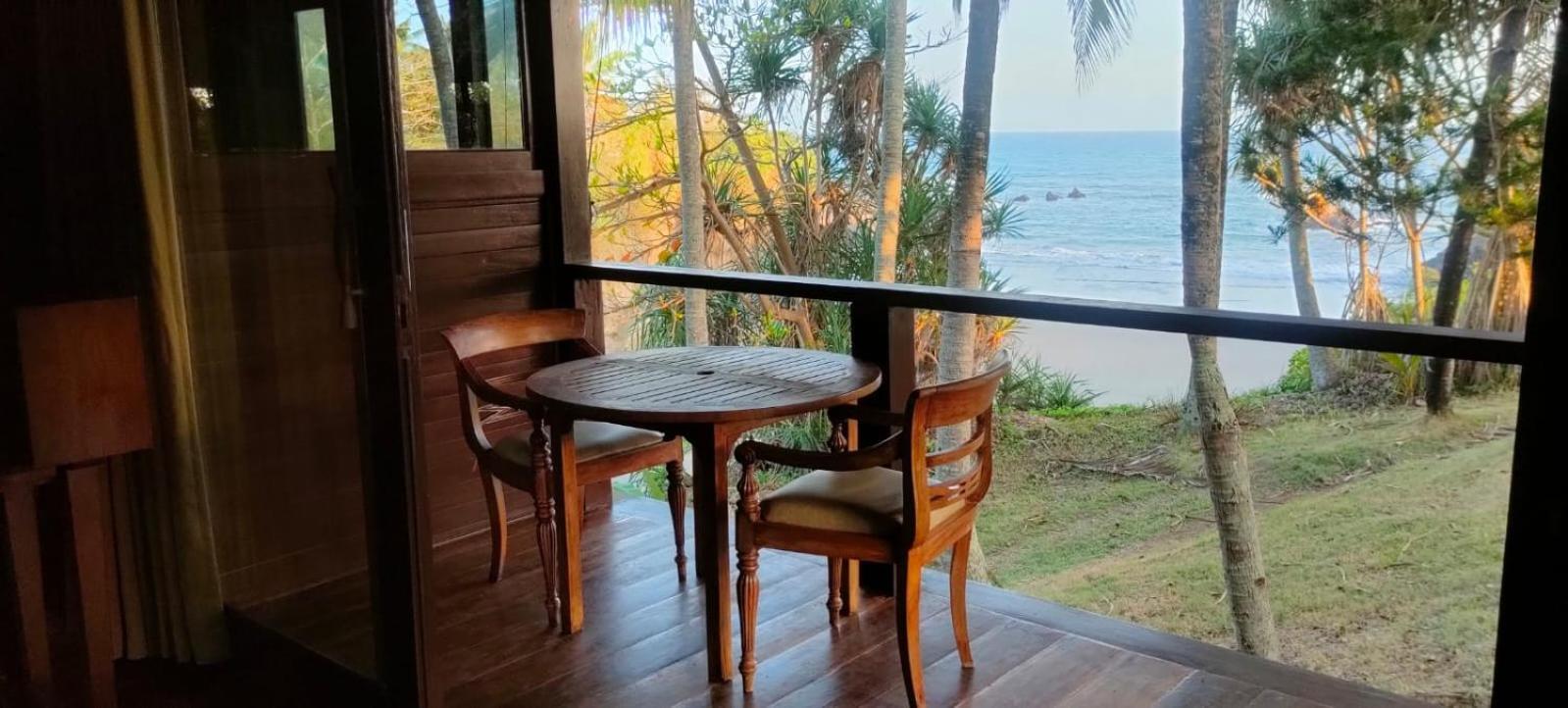 Gajah Mina Beach Resort Selemadeg  Buitenkant foto