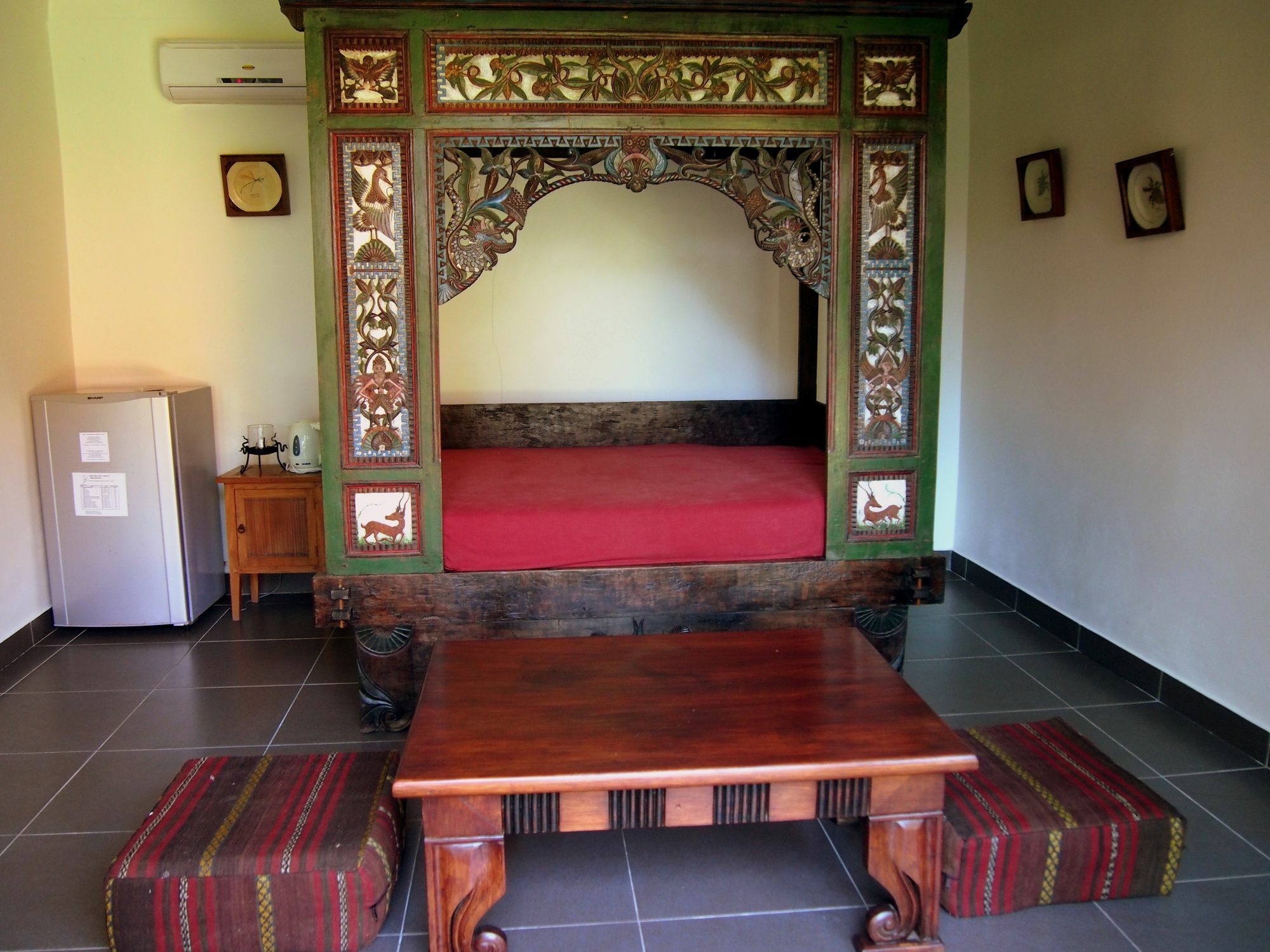 Gajah Mina Beach Resort Selemadeg  Buitenkant foto