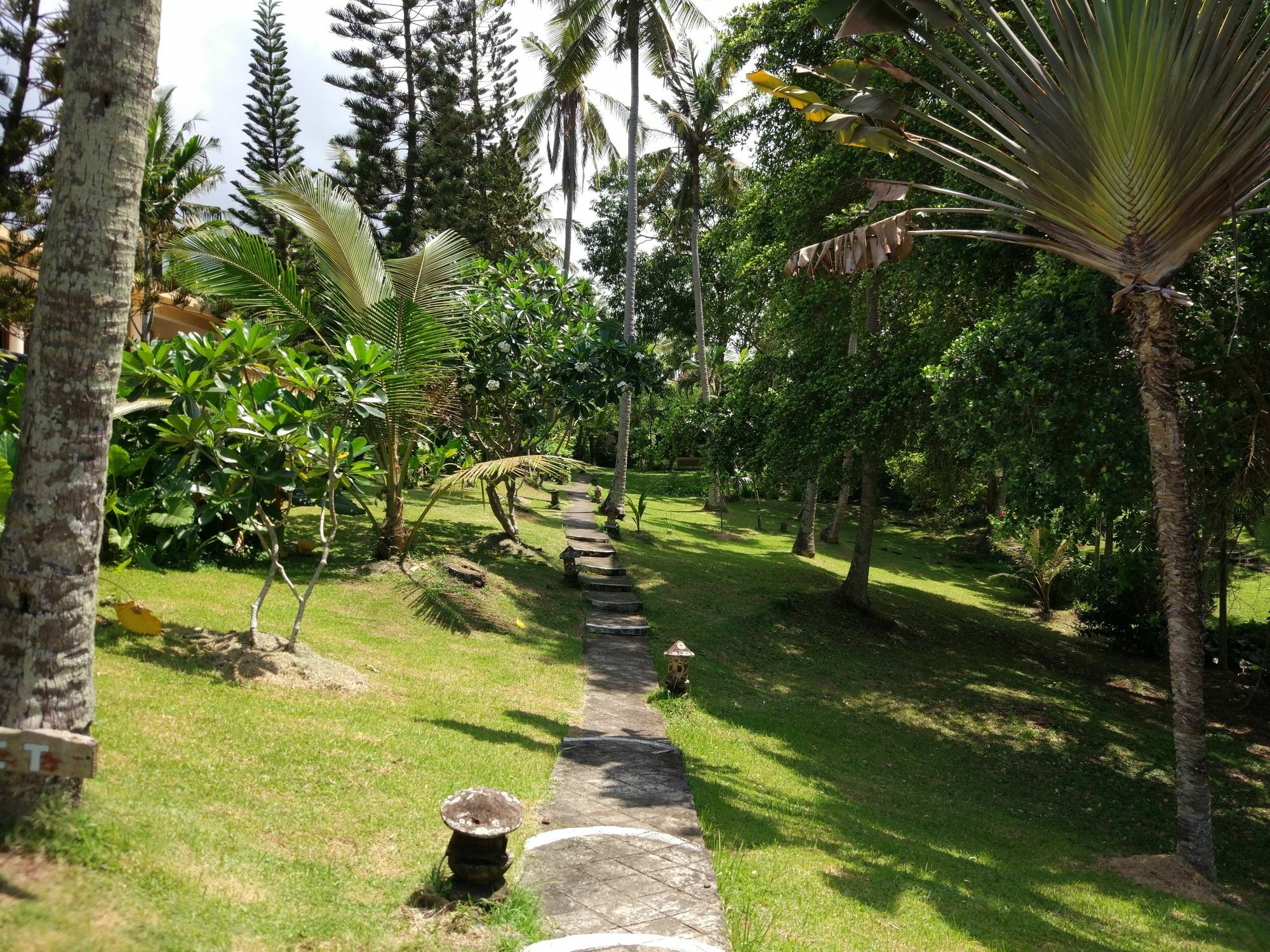 Gajah Mina Beach Resort Selemadeg  Buitenkant foto